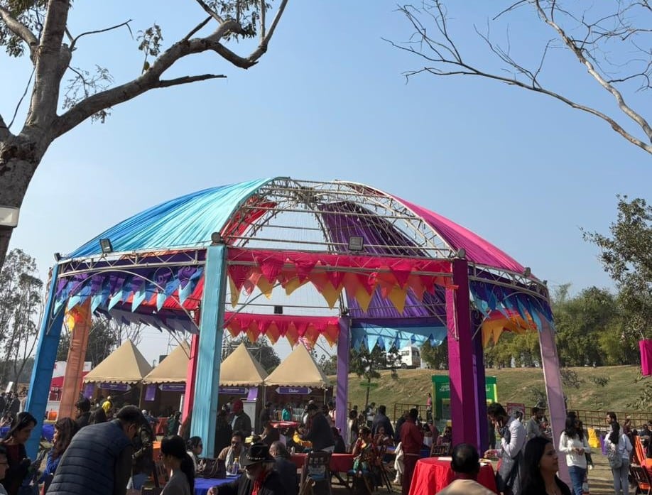 Image of Aiwan-e-Zaiqa